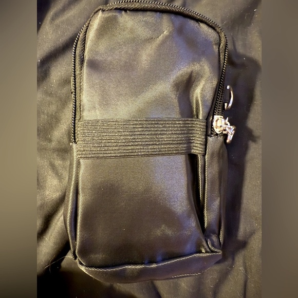 Black Snap Twice Crossbody Bag - Picture 6 of 7